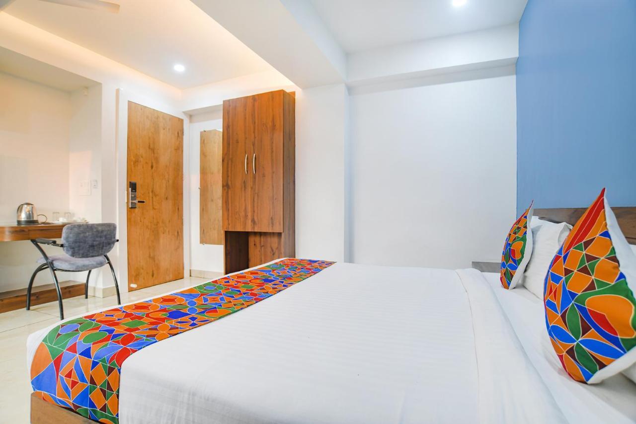 Fabhotel Blue Marine Indore Extérieur photo